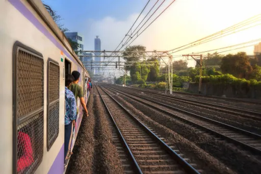 image for article Delhi to Mumbai: Distance and Best Way to Travel!