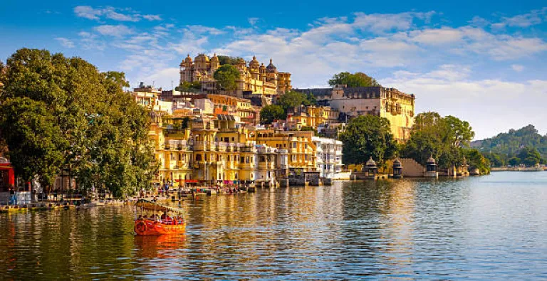 Pichola lake in Udaipur