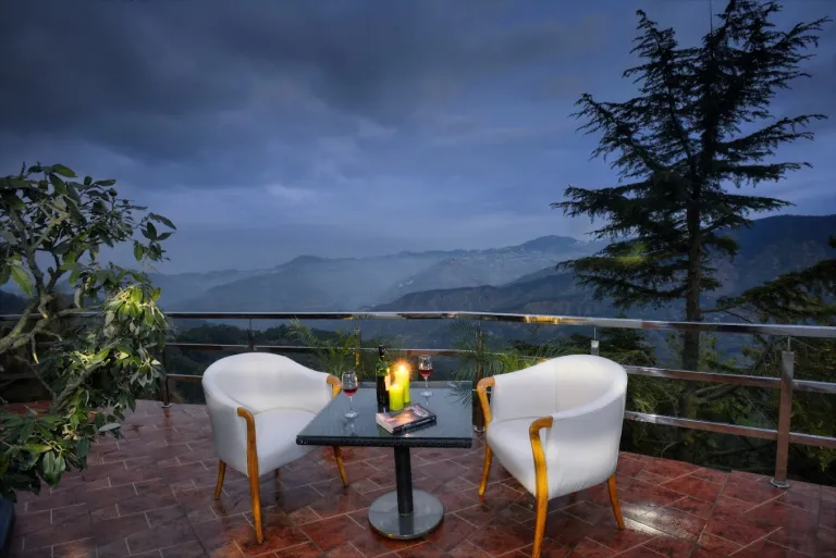 TreeHouse Chail Villas