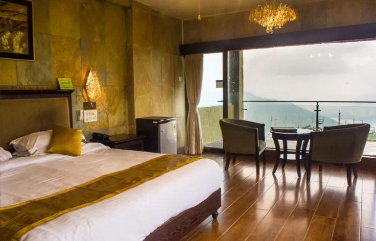 Ravine Hotel, Panchgani