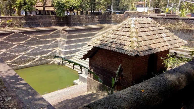 Oorpazhassi Kavu Temple Kannur