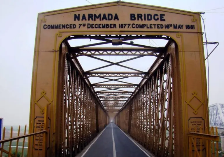 Golden Bridge (Narmada Bridge)