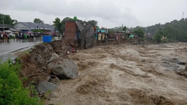 Himachal Pradesh and Uttarakhand in Monsoon weather alert