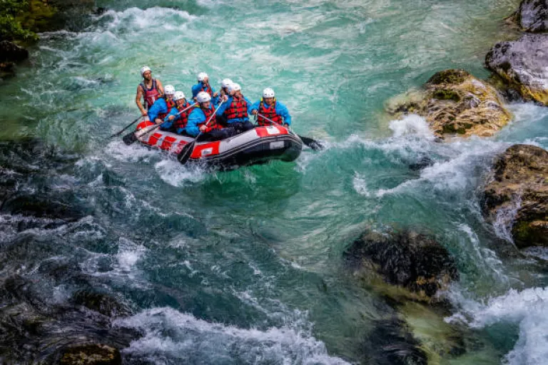 Grad 2 River Rafting 