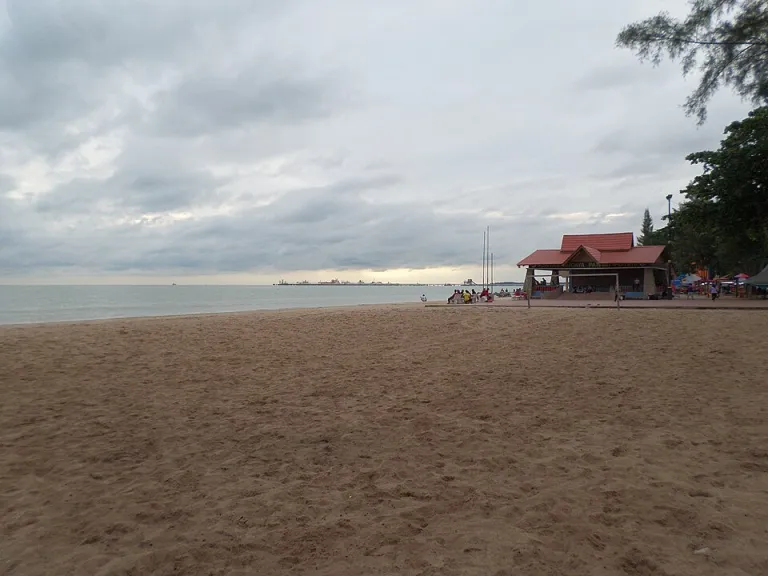 Pantai Puteri malacca