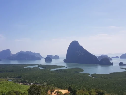 image for article 5 Best Airbnb in Phi Phi Islands, Thailand