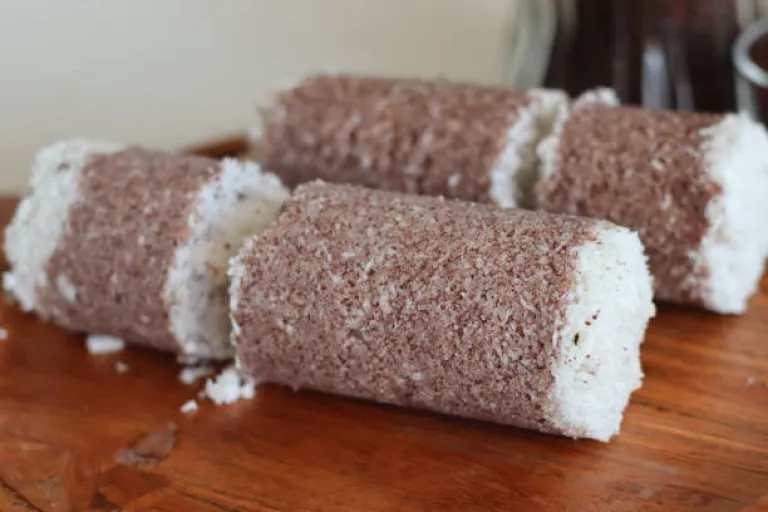 Poongar rice puttu.