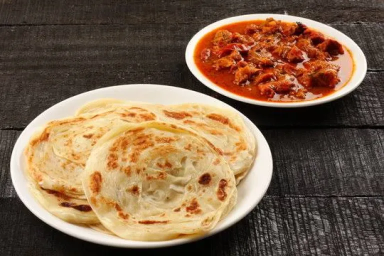 Erachi Varutharacha Curry with Malabar Parota