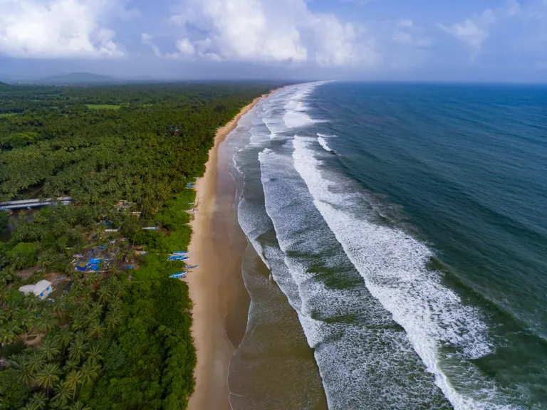 Velsao Beach