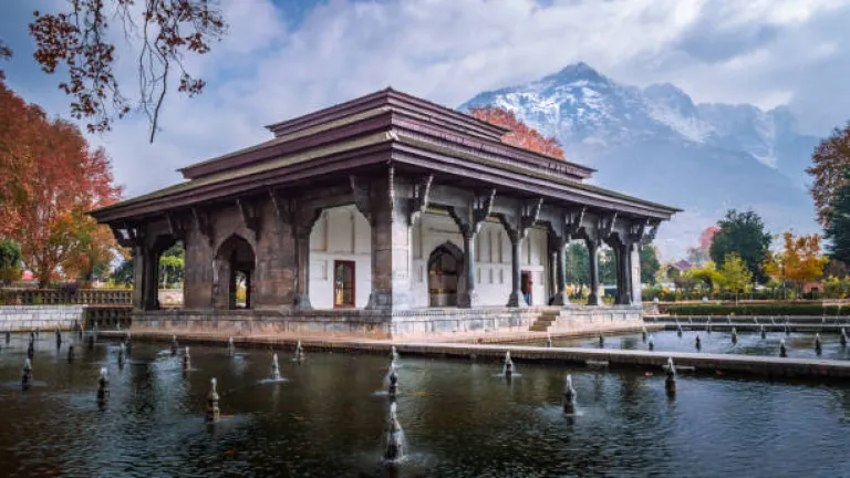Mughal Gardens Srinagar 