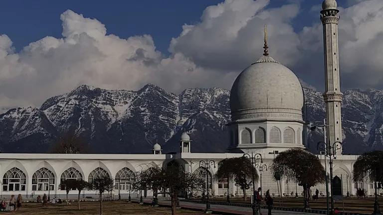 Hazratbal Shrine, Srinagar