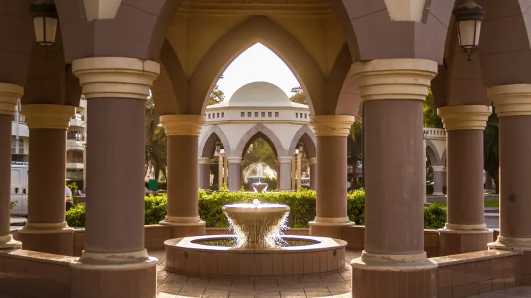 Sheikha Salama Mosque Gardens, Al Ain city