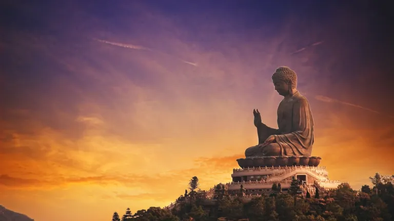 Tian Tan Buddha, Hong Kong