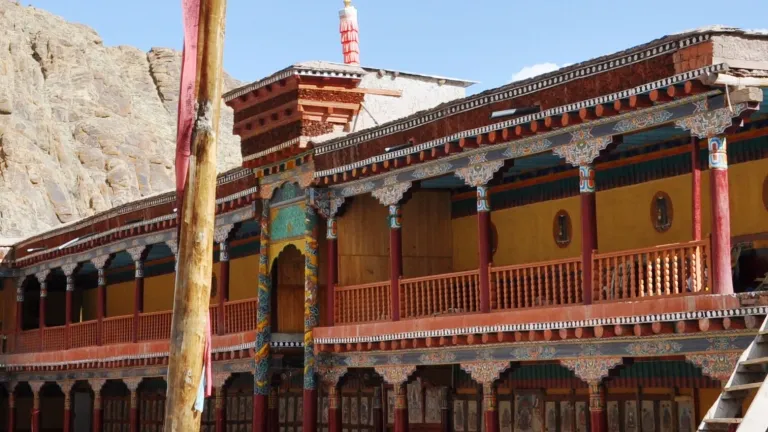 Hemis monastery courtyardBy Prof Ranga Sai - Own work, CC BY-SA 4.0