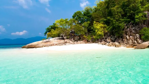 image for article Ultimate Travel Guide to Koh Lipe, Thailand for Indian Tourists - 2025