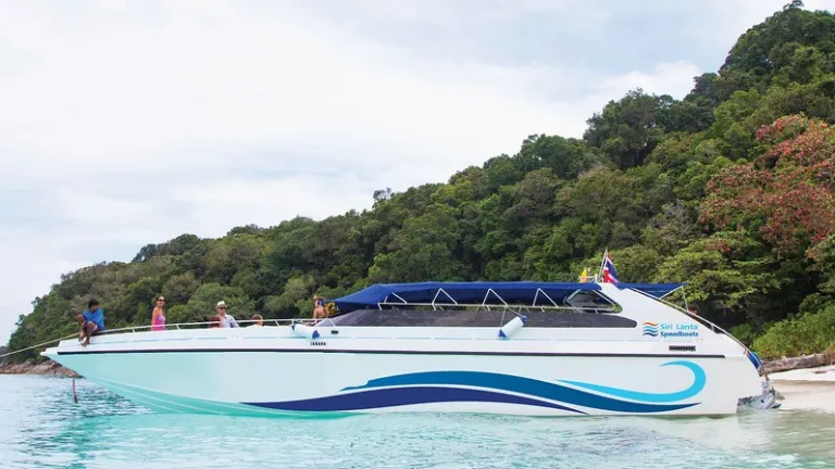 Speedboat cruising between Thai islands