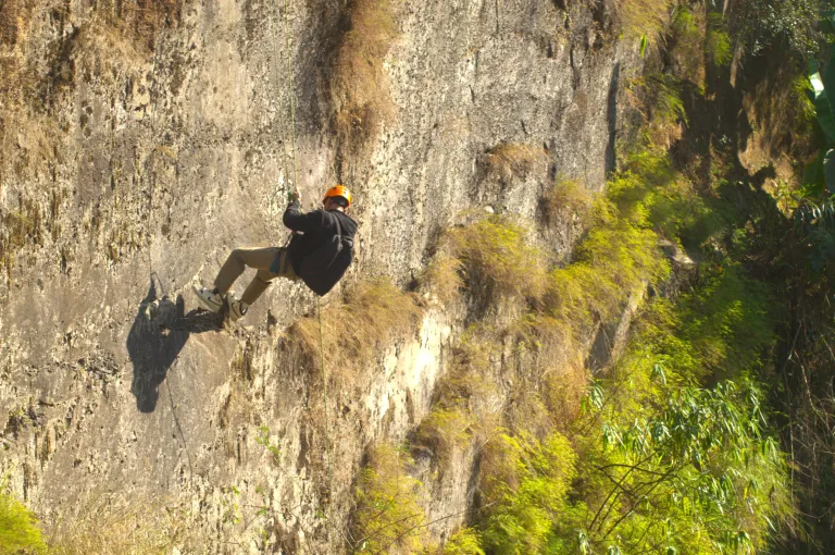 Rappelling