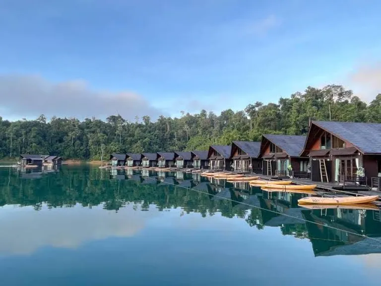 Floating Bungalow at Khao Sok
