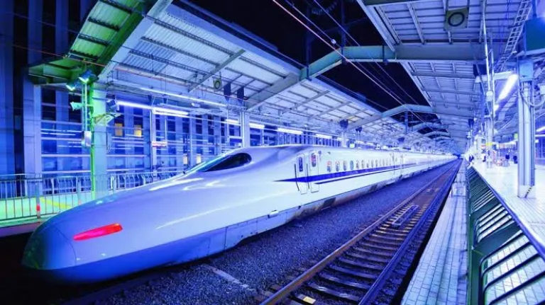 Japan&#039;s Shinkansen: Revolutionary design 