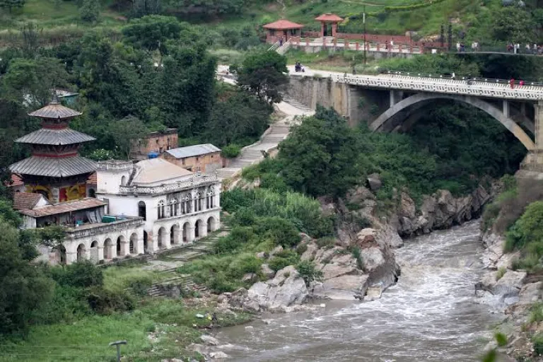 Chobar Gorge