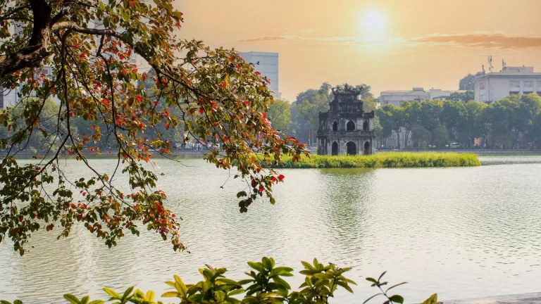 Hoan Kiem Lake