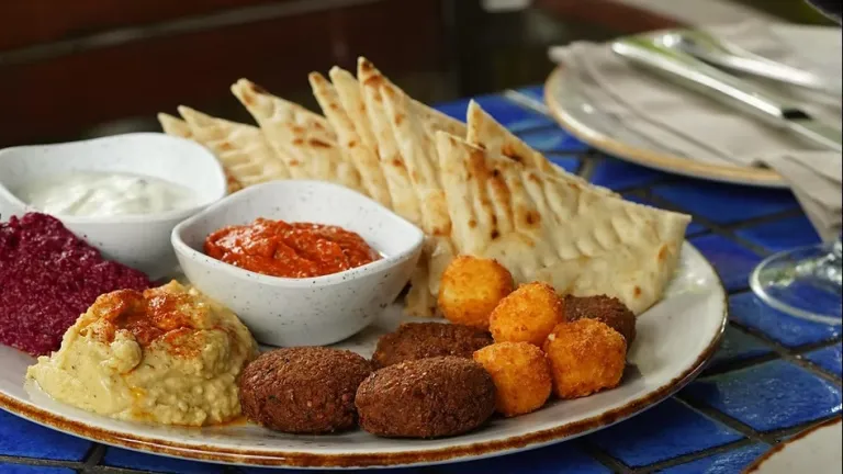 Vegetarian mezze platter