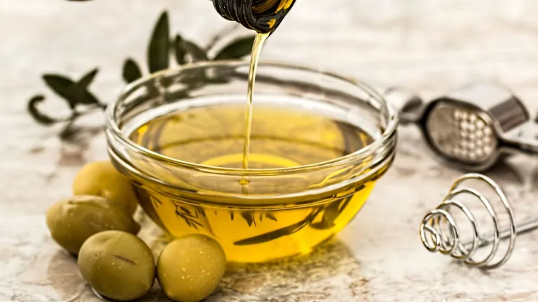 Extra-virgin olive oil in Greece