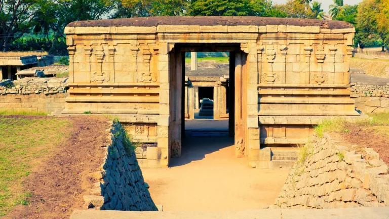 Underground Shiva Temple in Hampi