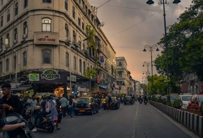 Colaba Causeway