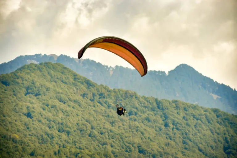 Paragliding in Kuala Kubu Bharu, Malaysia