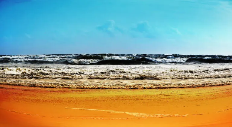 Morjim Beach