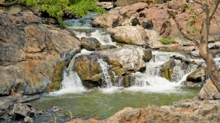 Chunchi Falls