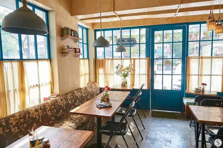 The Homemade Caf&eacute;