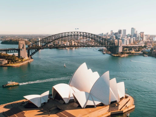 image for article From Sydney to the Outback: Australia's Iconic Travel Destinations in 2023