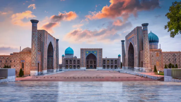 Panorama Samarkand Uzbekistan Registan Square Sher-Dor Madrasah