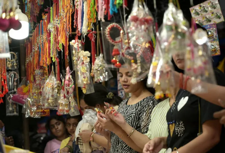 Shopping in Prayagraj