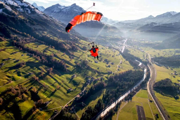 Paragliding in uttarakhand