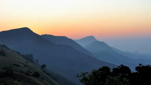 image for article 6 Sunrise Trek Routes in Coorg for Early Morning Adventurers