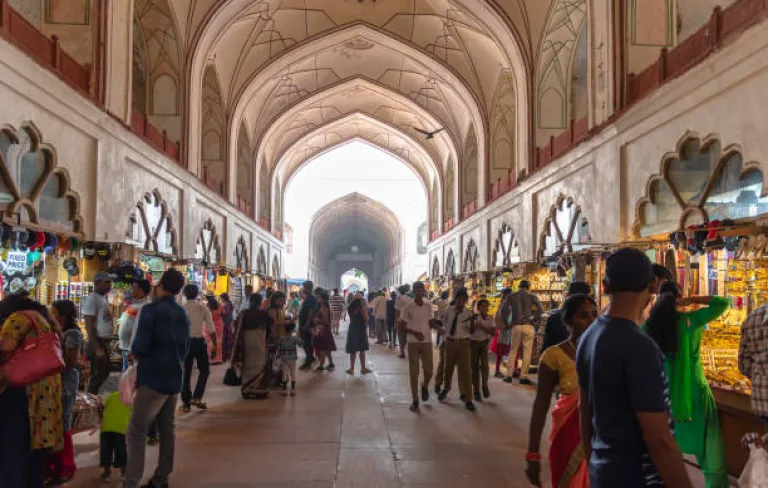 Meena Bazaar old delhi