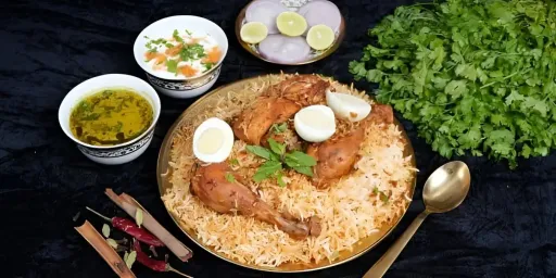 image for article 5 Heritage Food Walks in Hyderabad for Biryani Lovers