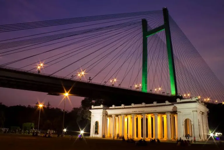 Riverside Heritage Walk (Prinsep Ghat to Babu Ghat)