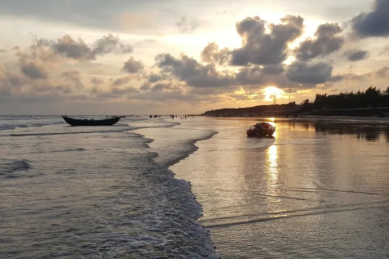 Mandarmani budget trip, Instagram beaches in West Bengal