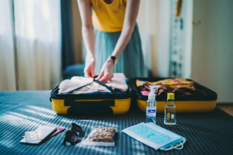 Packing the essentials Packing the essentials
