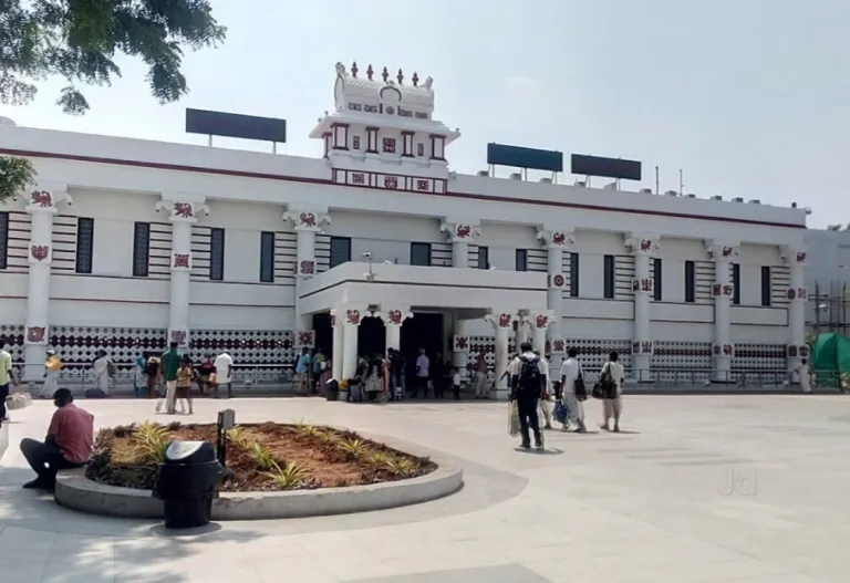 Madurai Junction, Tamil Nadu Madurai Junction, Tamil Nadu