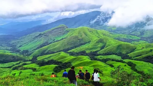 image for article The Ultimate List of Top Trekking Destinations in India
