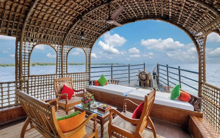 Kumarakom Floating Cafes, Kerala