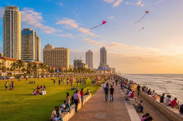 Galle Face Green, Colombo - Book Tickets &amp; Tours | GetYourGuide