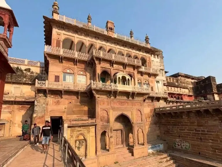 Ramnagar Fort Varanasi Timings & Entry Fee