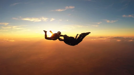 image for article Skydiving in India: Where to Skydive in India? 2023