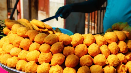 image for article A Foodies Guide to Delhi: Street Food and More!